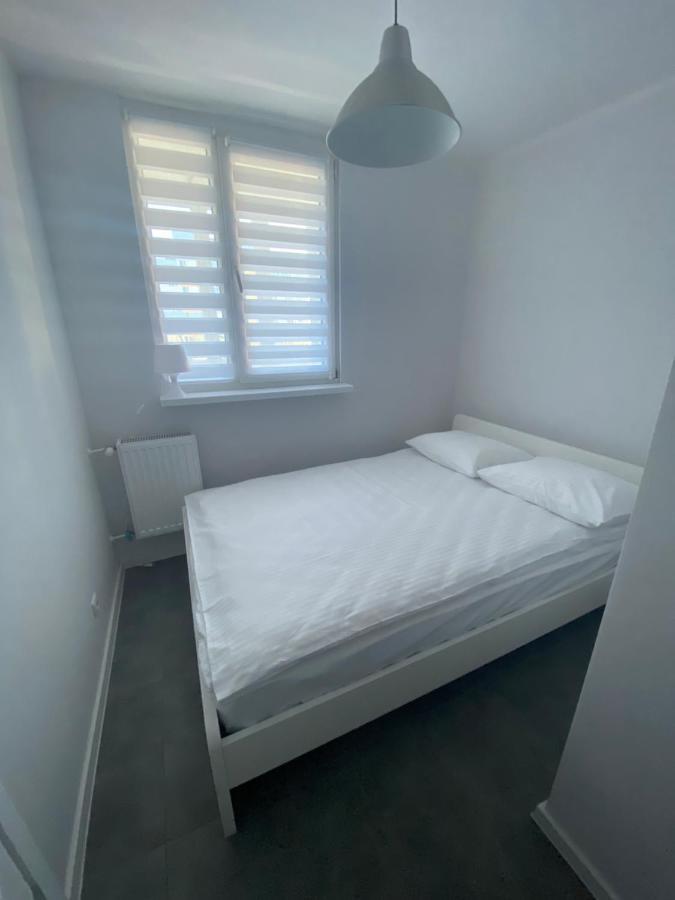 Apartament Os. Jasne 19B Dzierżoniów エクステリア 写真